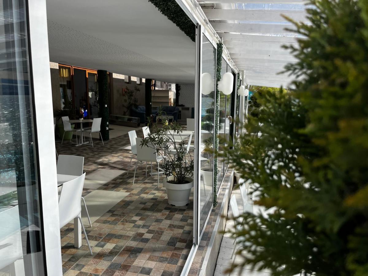 Riviera 990 - Resort & Restaurant Ieşelniţa Bagian luar foto
