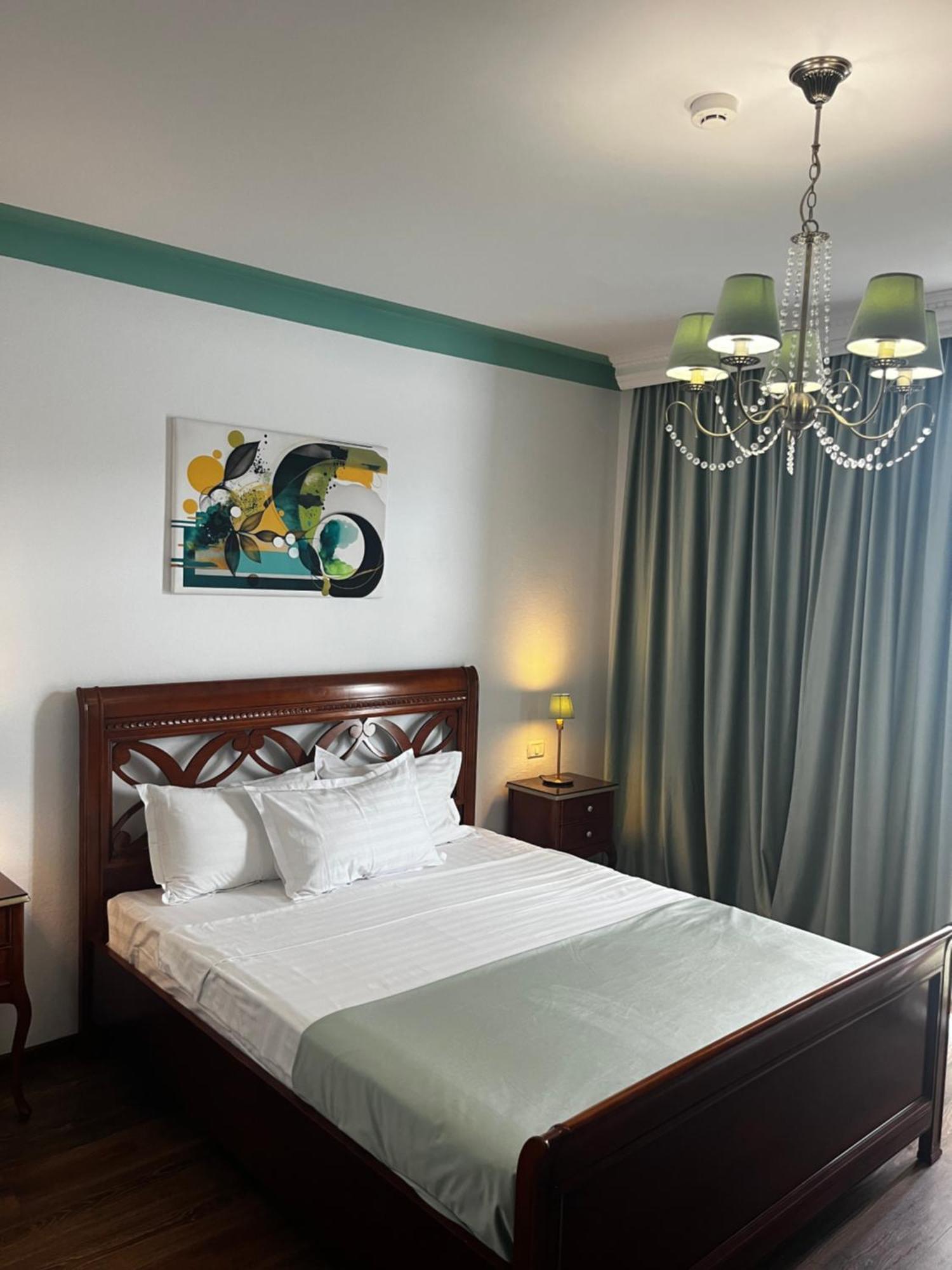 Riviera 990 - Resort & Restaurant Ieşelniţa Bagian luar foto
