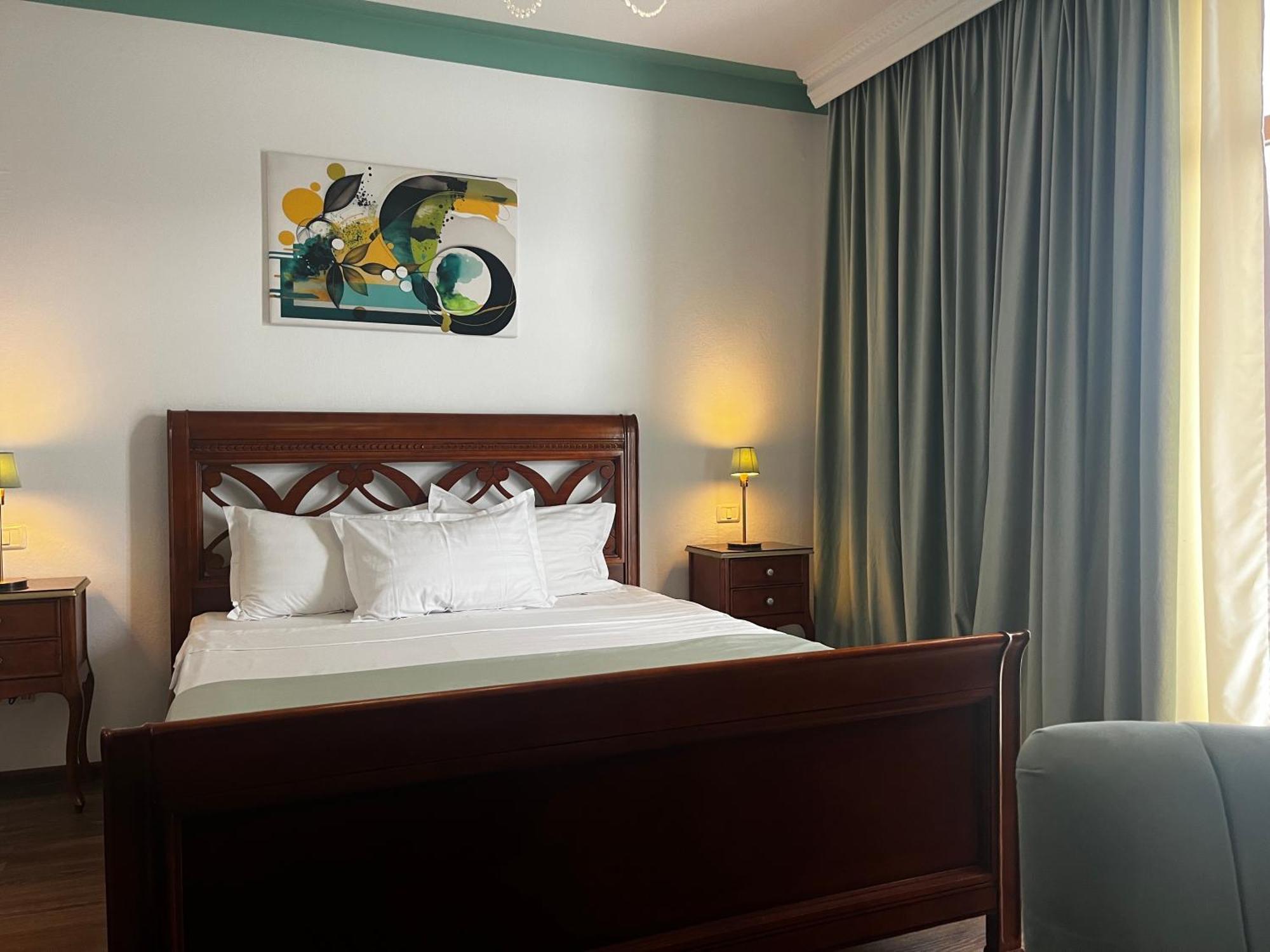 Riviera 990 - Resort & Restaurant Ieşelniţa Bagian luar foto