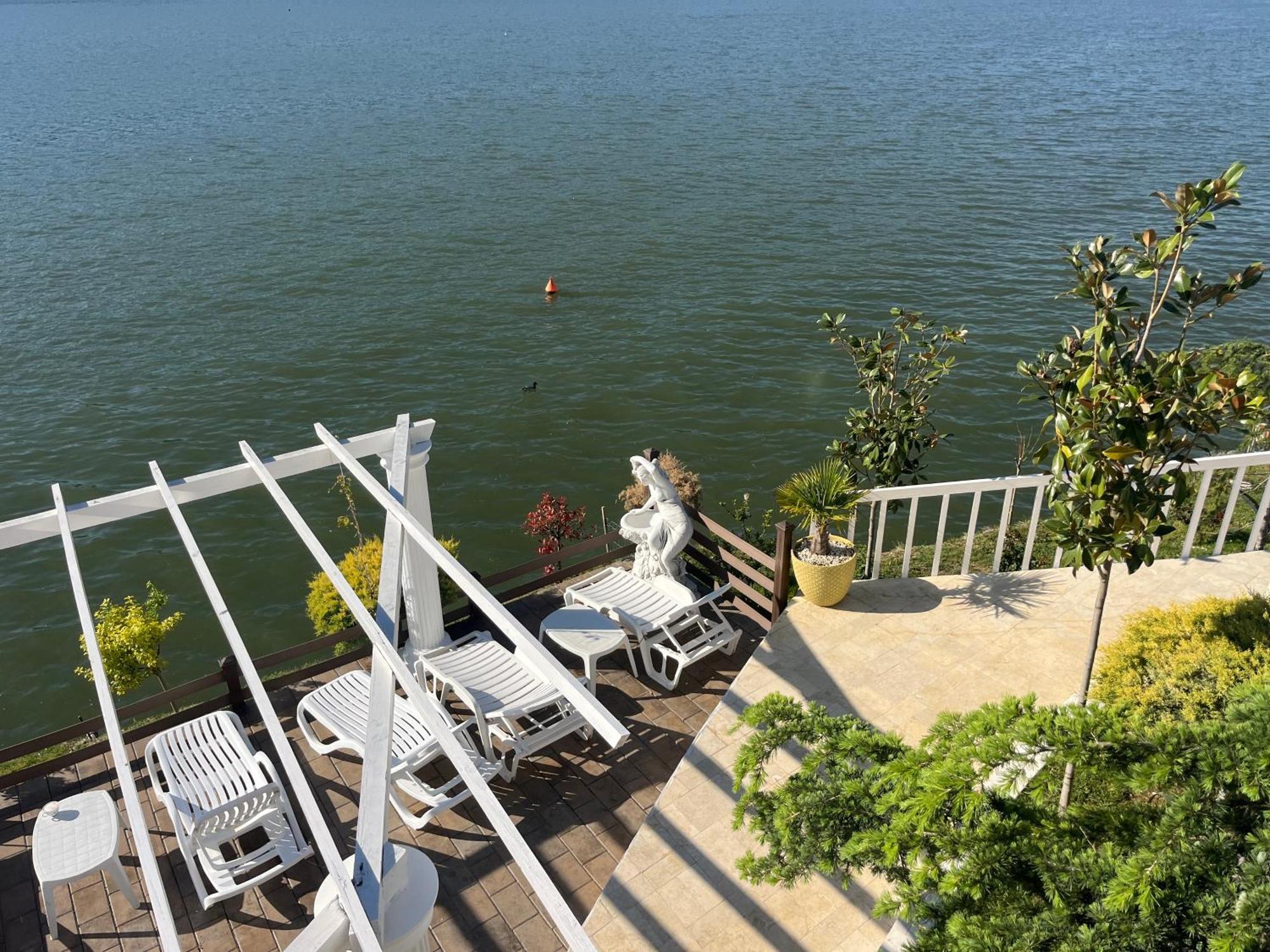 Riviera 990 - Resort & Restaurant Ieşelniţa Bagian luar foto